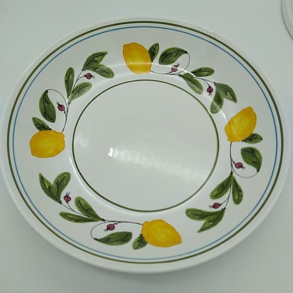 2 Serafina Dinnerware Stoneware Lemon Bright 8 in Bowls - Picture 4 of 5